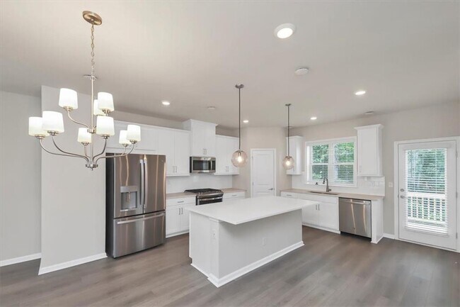 Building Photo - 136 Matson Run SW