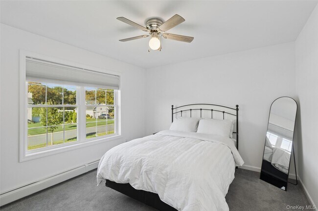 Building Photo - 16 Mastro Ct