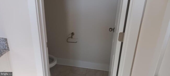 Building Photo - 2272 Marcy Dr