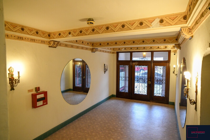 Lobby - 1600 Clement St