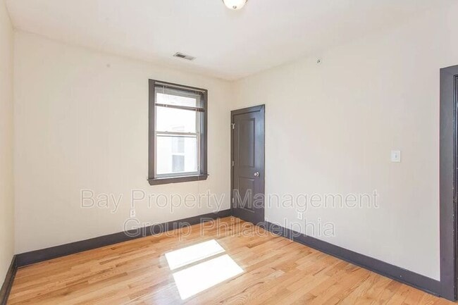 Building Photo - 1826 W Norris St