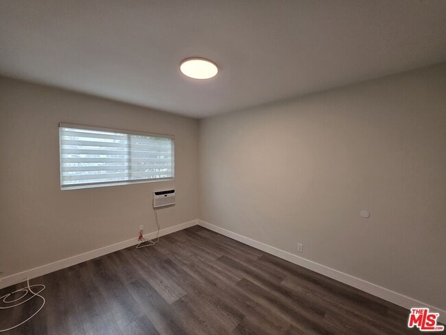 Building Photo - 1411 Innes Pl