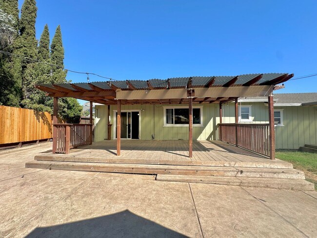 Building Photo - 3648 San Lisa Ct