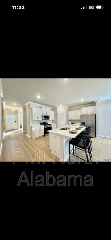 Building Photo - 204 Cobbdale Park Dr