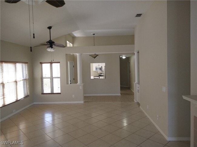 Building Photo - 5957 Almaden Dr