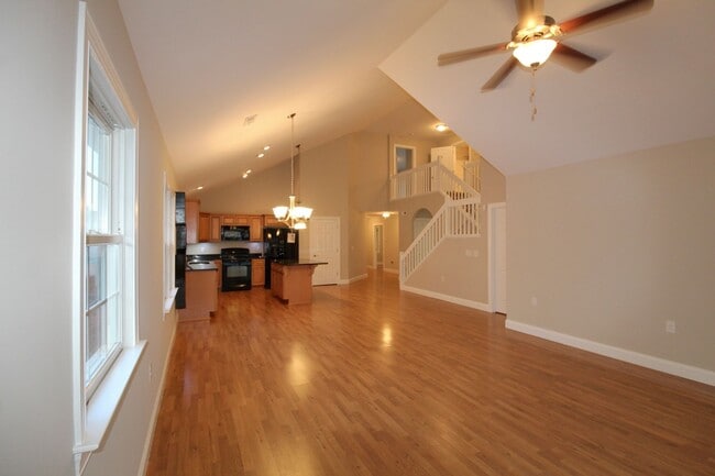 Building Photo - 500 Callaway Circle