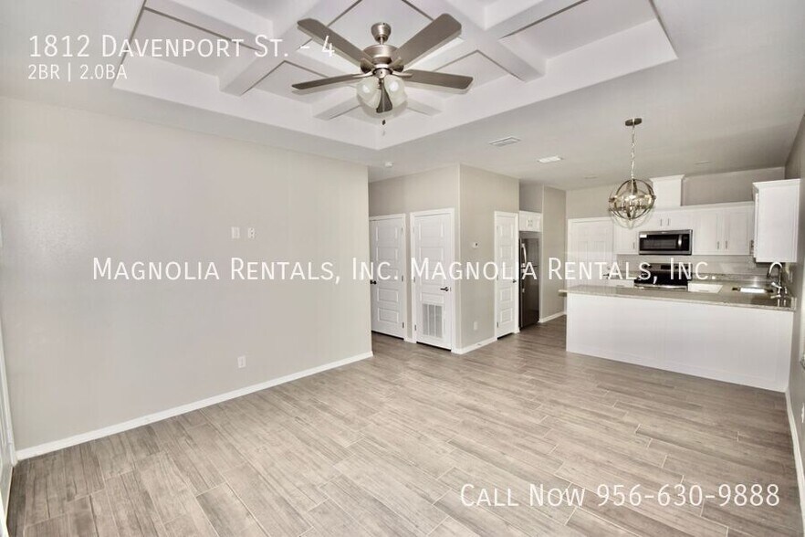 Building Photo - 1812 Davenport St