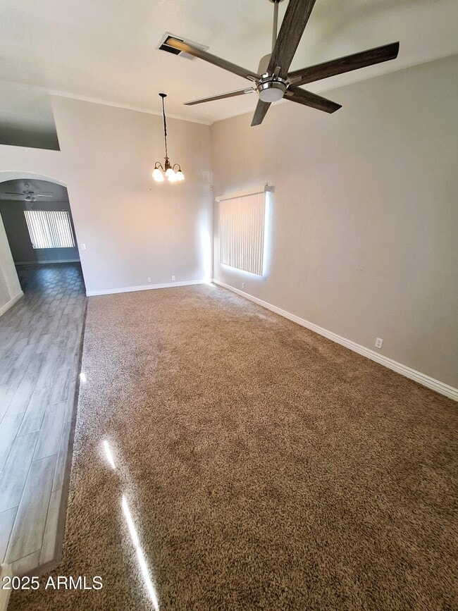 Building Photo - 8512 W Tuckey Ln