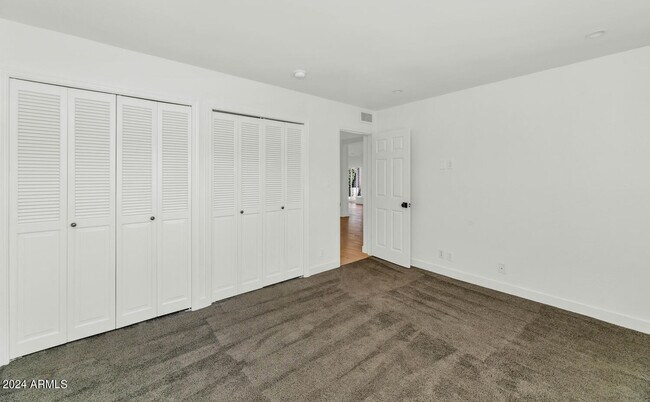 Building Photo - 7328 E Krall St