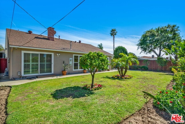 Building Photo - 5911 S Corning Ave