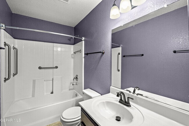 Building Photo - 11632 Mesquite Miel Dr