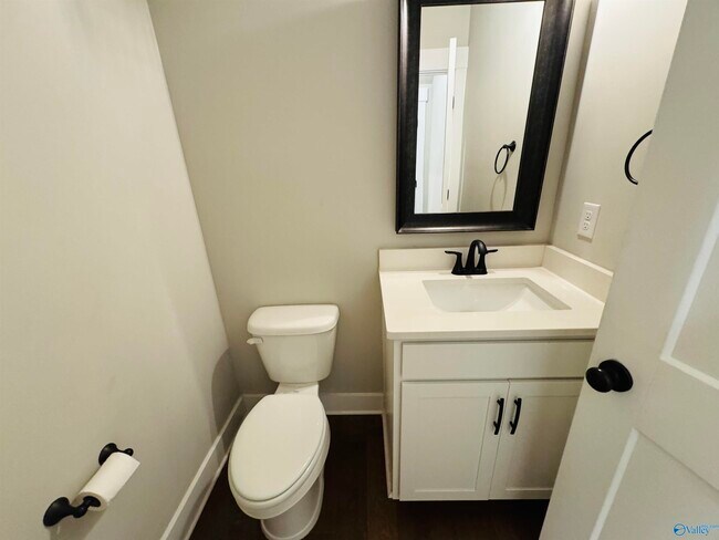 Building Photo - 136 Iberville St