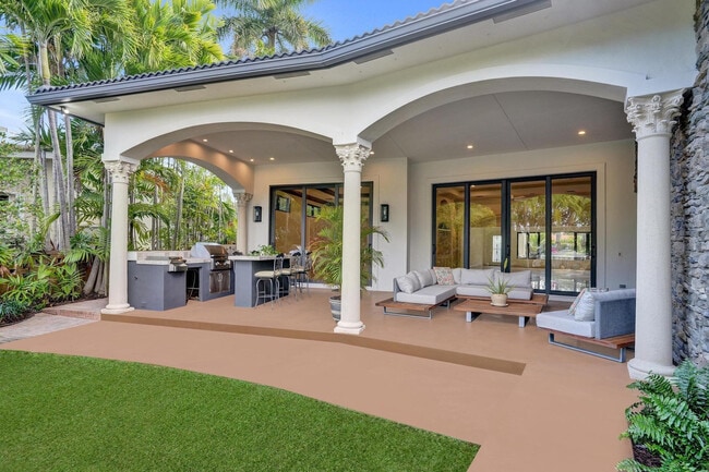 Building Photo - 2425 Fryer Point