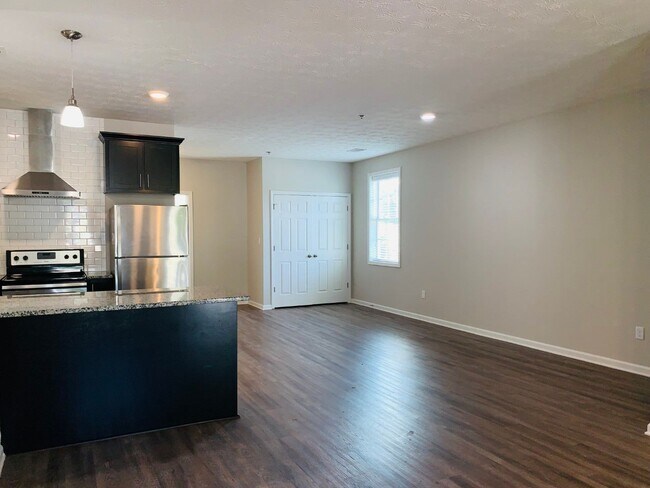 Building Photo - 621 Jefferson St