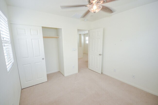 Building Photo - 3 bedroom House with a loft and solar panels