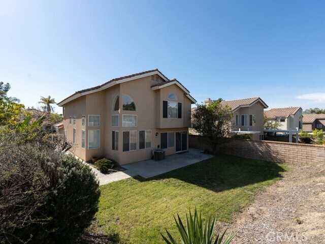 Building Photo - 840 S Orchid Ln