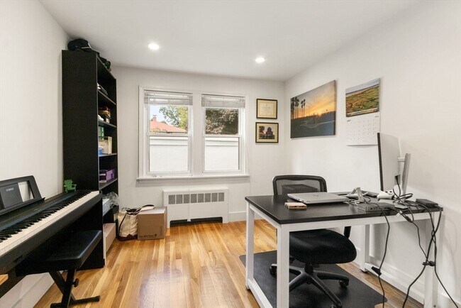 Building Photo - 177 Faneuil St