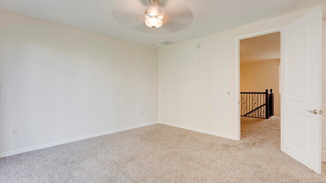 Building Photo - 3055 NW 126th Ave