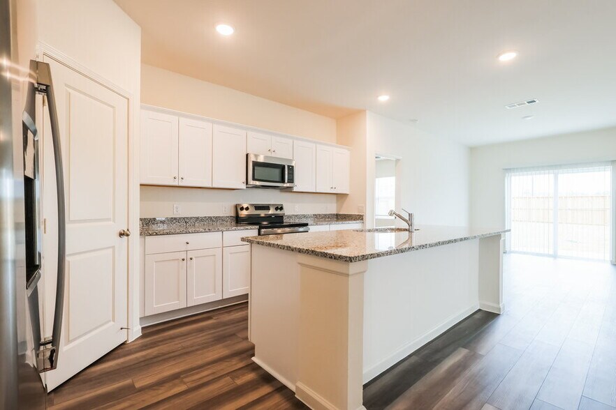 Building Photo - 3723 Kennedy Clover Ct