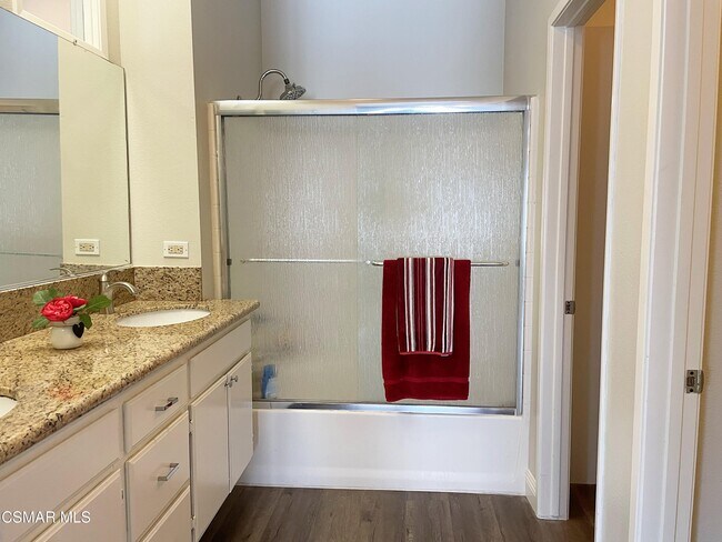 Building Photo - 4149 Flowerview Ct