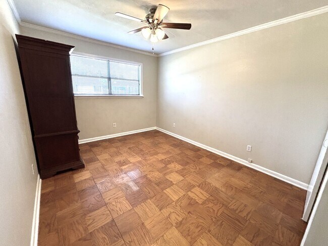 Building Photo - GREAT STARTER HOME IN CENTRAL BOSSIER
