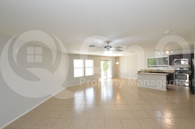 Building Photo - 3735 E Sheffield Rd