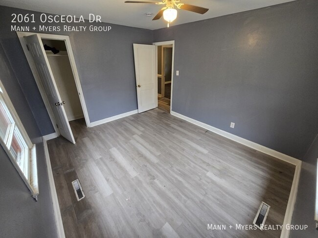 Building Photo - 2061 Osceola Dr