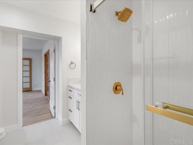 Building Photo - 2980 Los Alisos Dr