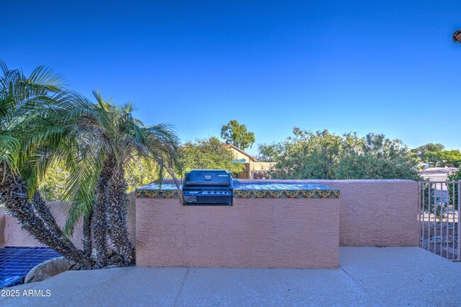 Building Photo - 15436 E El Lago Blvd