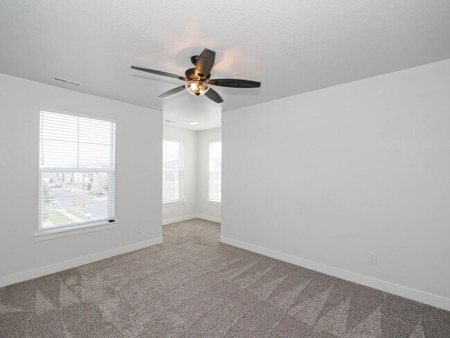 Building Photo - 3717 W 1500 N