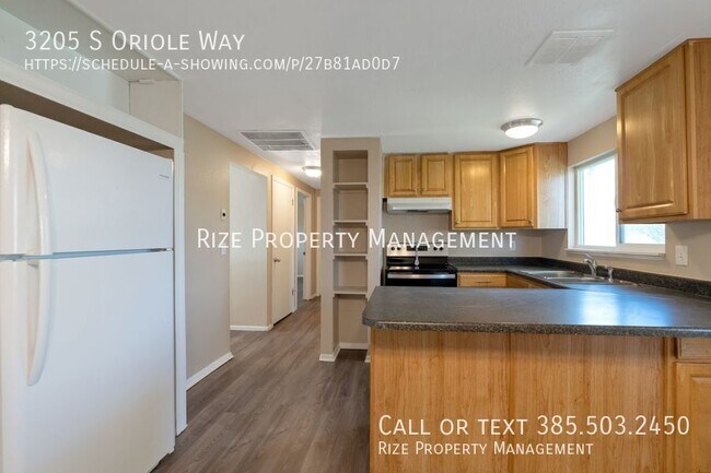 Primary Photo - 3205 W 3205 S