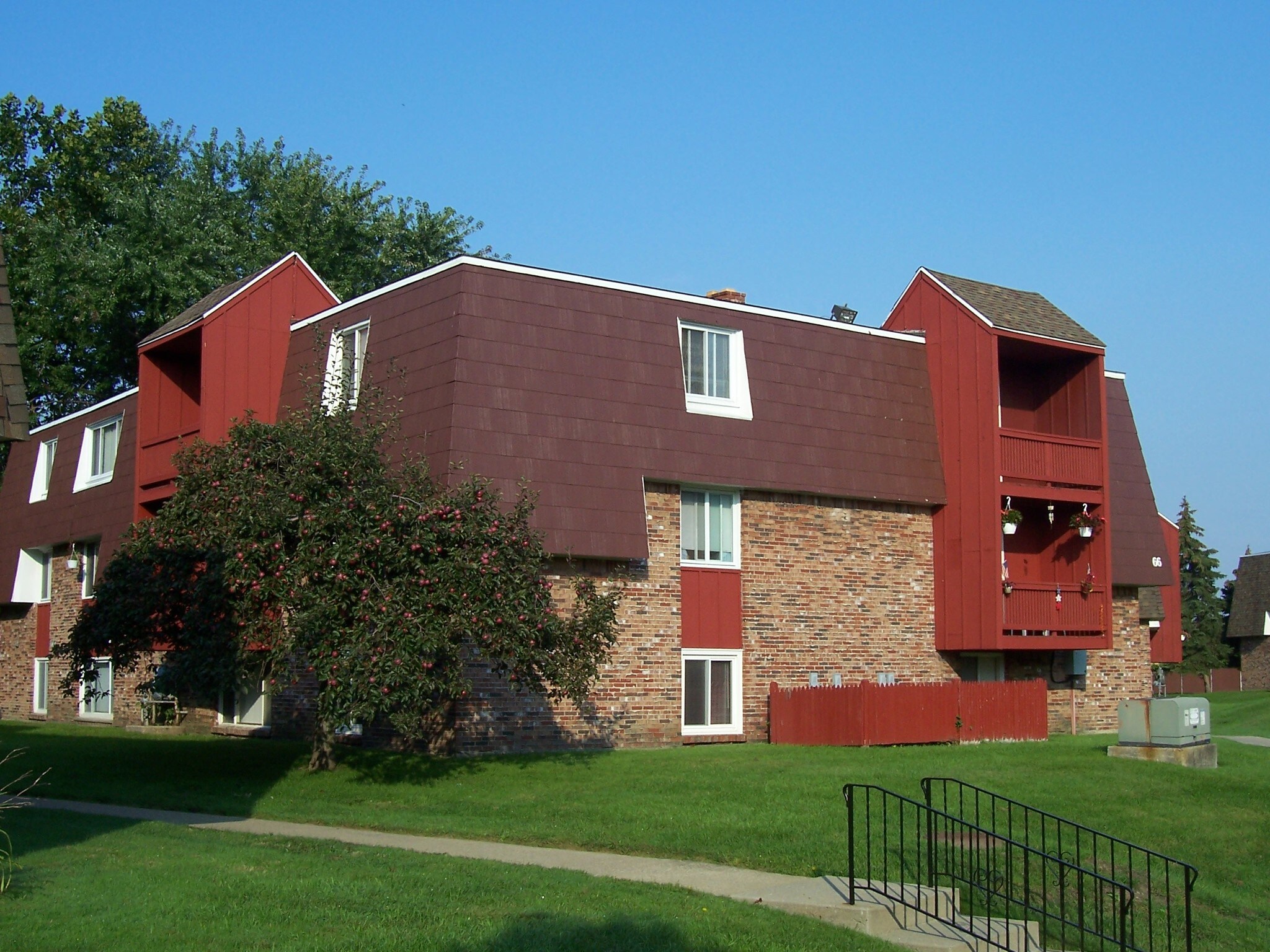 Edgebrook Estates 65 Edgebrook Est Cheektowaga NY 14227 Apartment