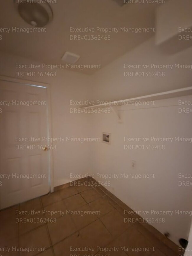 Building Photo - Location, Location (93313 HARRIS RD/ ASHE ...