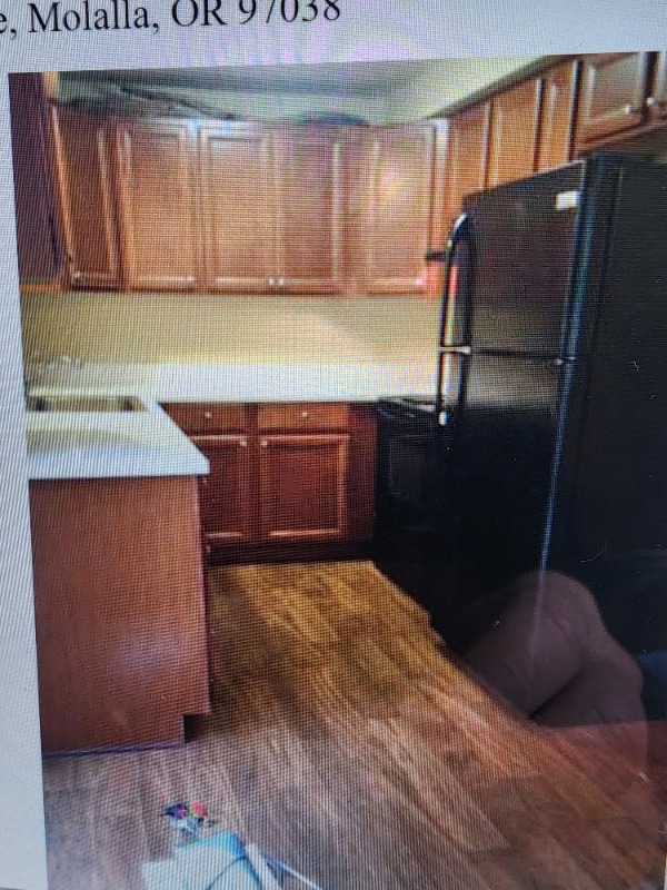 Building Photo - 430 Metzler St