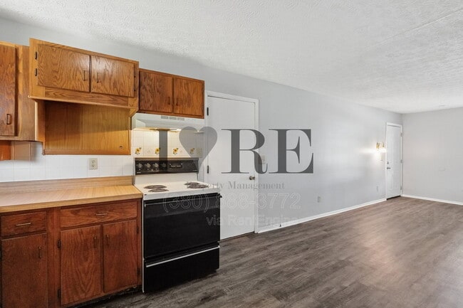 Building Photo - 2591 Millrace Dr