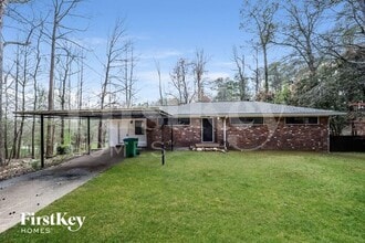 Building Photo - 2625 Sherwood Dr