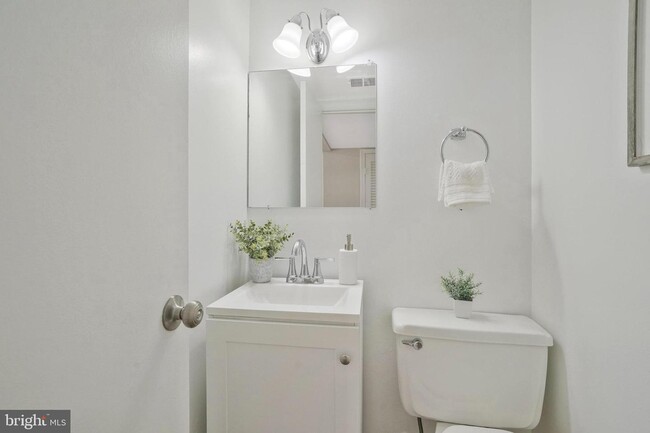 LL Bathroom - 8056 Central Park Dr