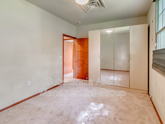 Building Photo - 2618 NW 50th St