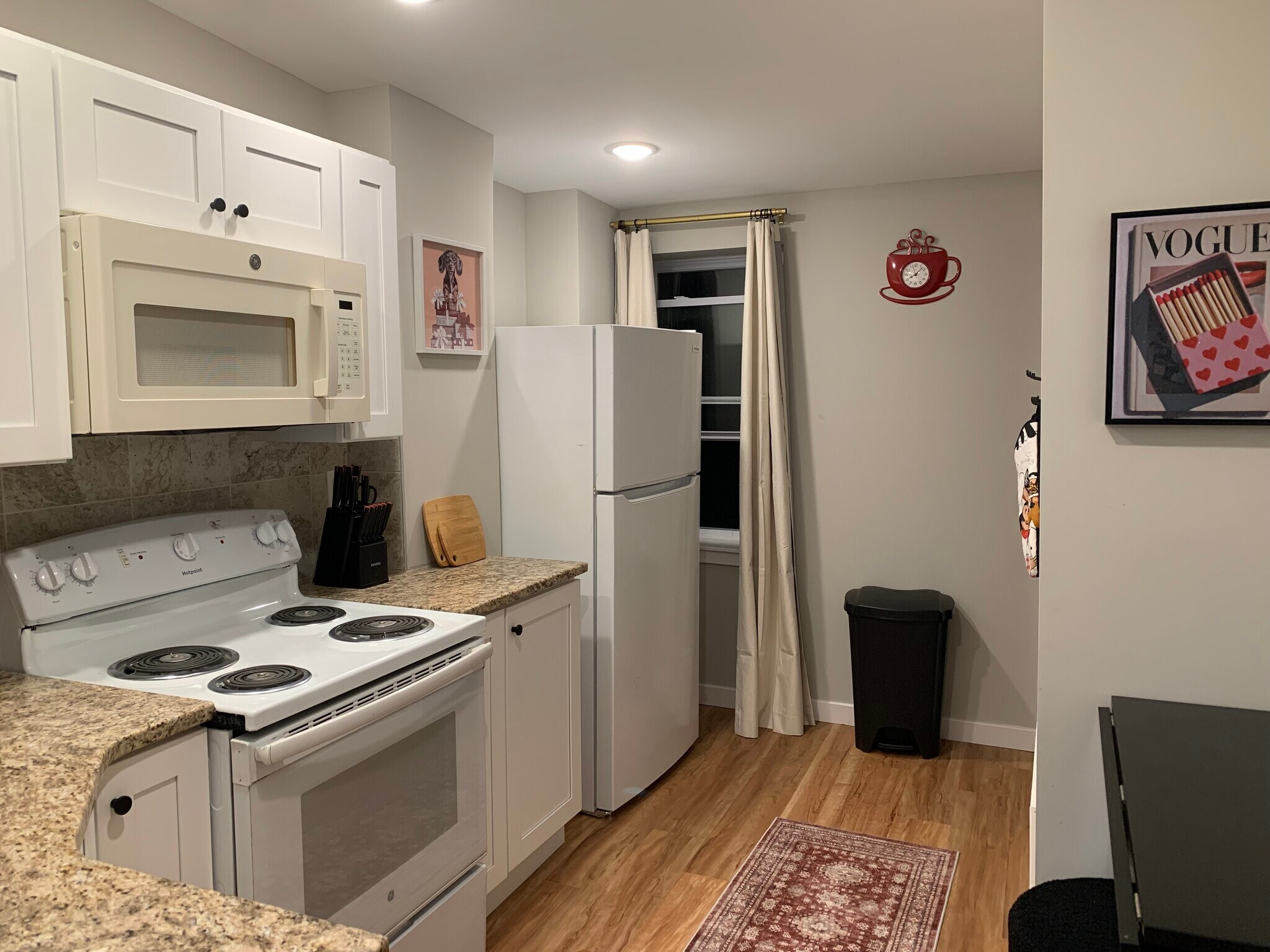 Building Photo - 2556 Germantown Ave