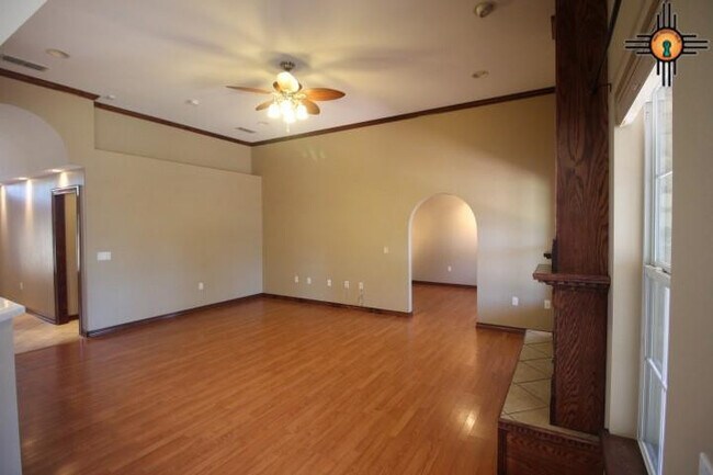 Building Photo - 2304 Reese Dr