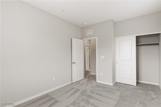 Building Photo - 2383 Ridgeline Wash St