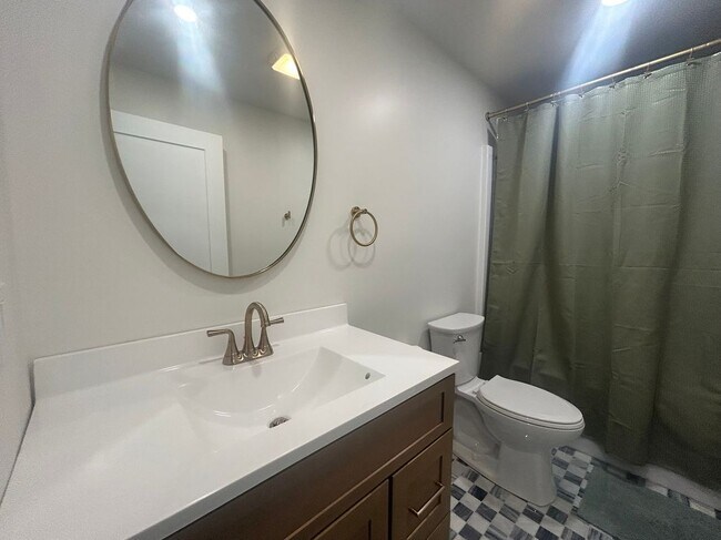 Building Photo - 110 Hotel St