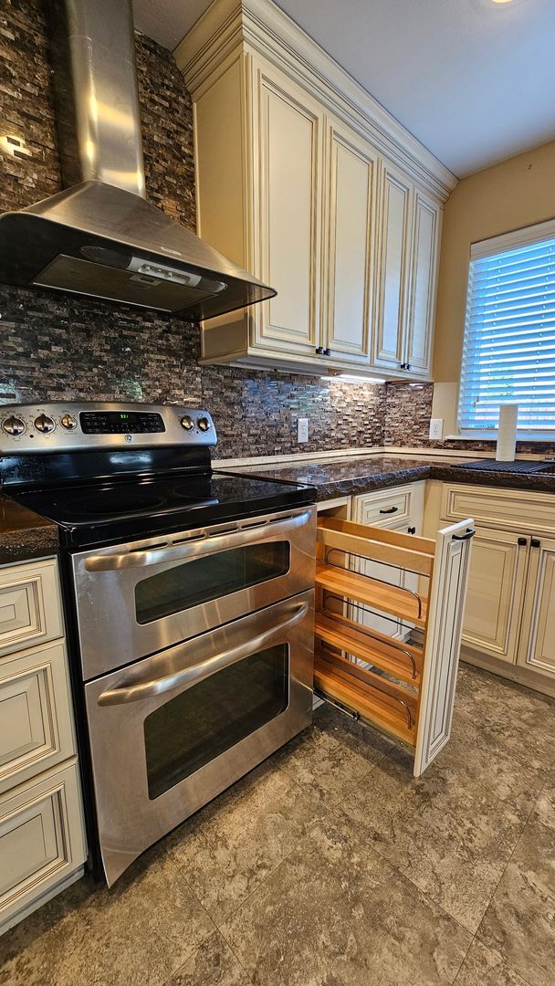 Building Photo - Non-Refundable & Security Deposit Total: $2400.00