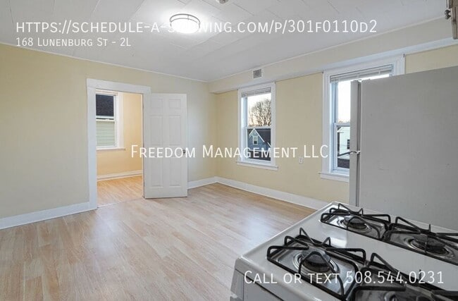 Building Photo - 168 Lunenburg St