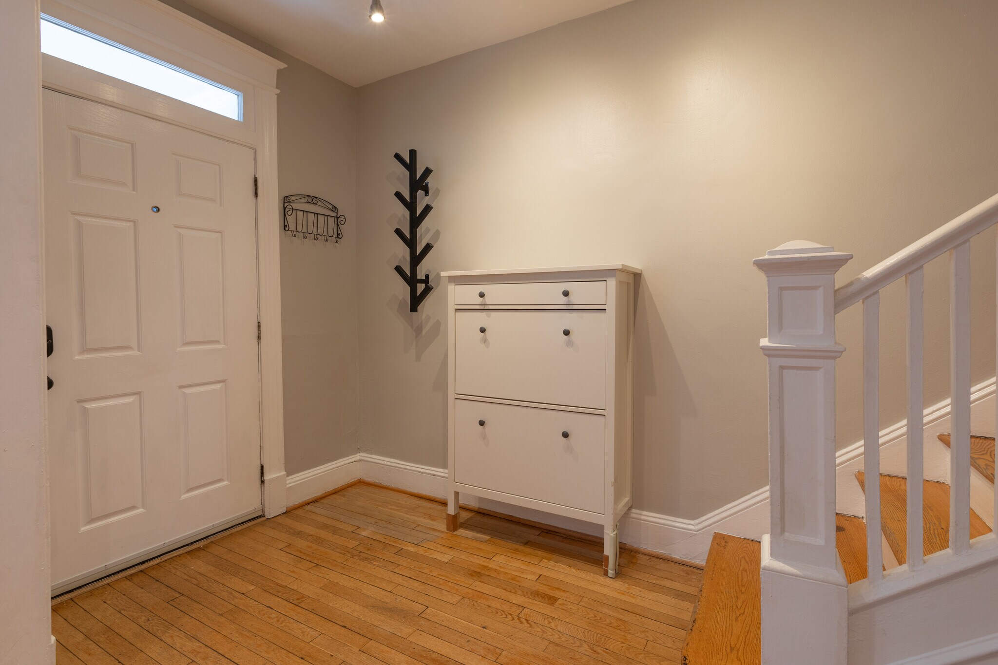 Building Photo - 1234 Owen Pl NE