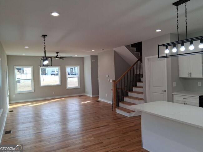 Building Photo - 3185 Tackett Rd