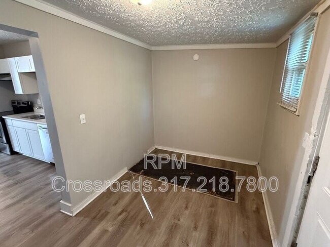 Building Photo - 3449 Boulevard Pl