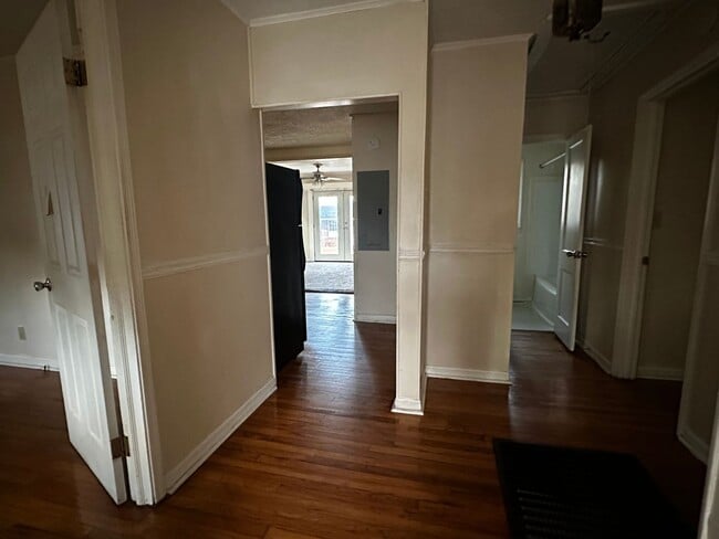 Building Photo - Jackson Heights - Richmond County