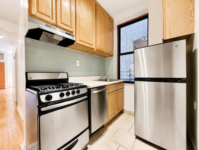 Floorplan - 3135 Broadway
