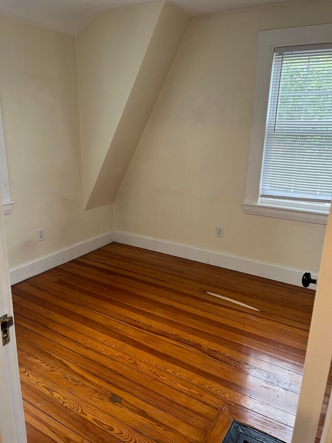 Building Photo - 79 Porpoise Way
